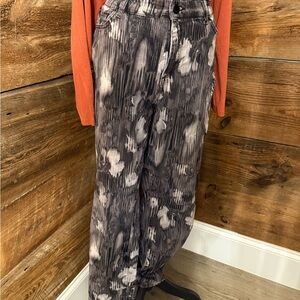 Bandolino Two-Tone Denim Pants